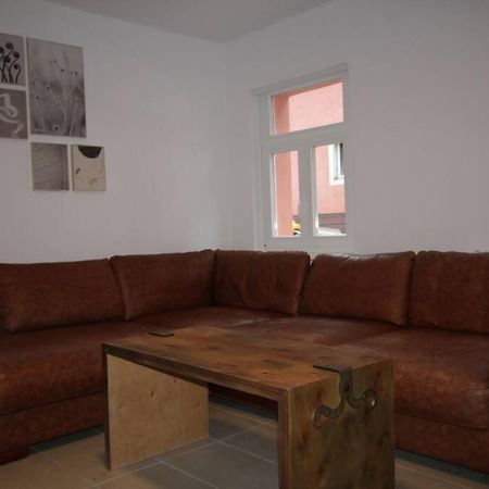 Gonsenheim - 3-Zimmer-Haus - Max. 5 Personen Μάιντς Εξωτερικό φωτογραφία