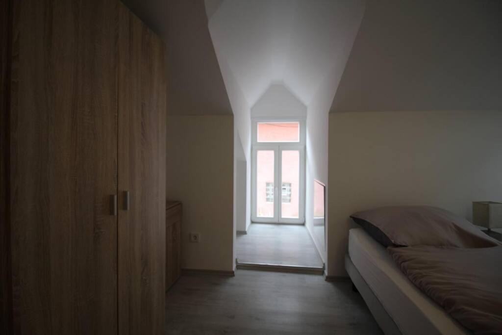 Gonsenheim - 3-Zimmer-Haus - Max. 5 Personen Μάιντς Εξωτερικό φωτογραφία