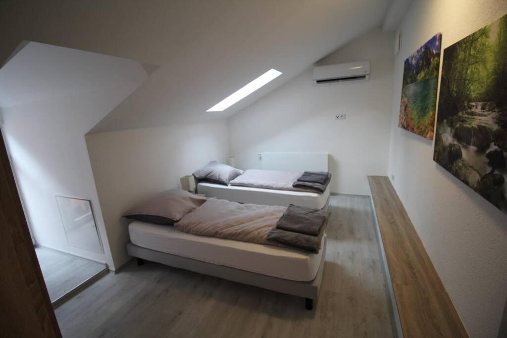 Gonsenheim - 3-Zimmer-Haus - Max. 5 Personen Μάιντς Εξωτερικό φωτογραφία